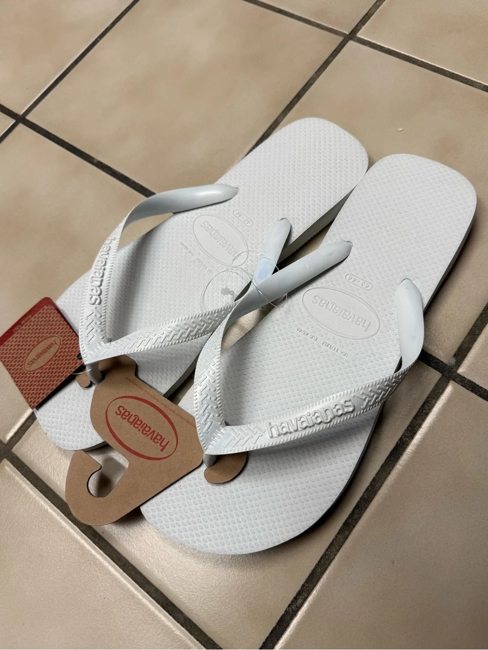 NWT Havaianas Women's Flip Flops in White